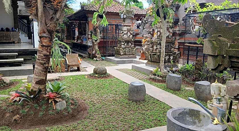 Liyer Spirit House                                                                              