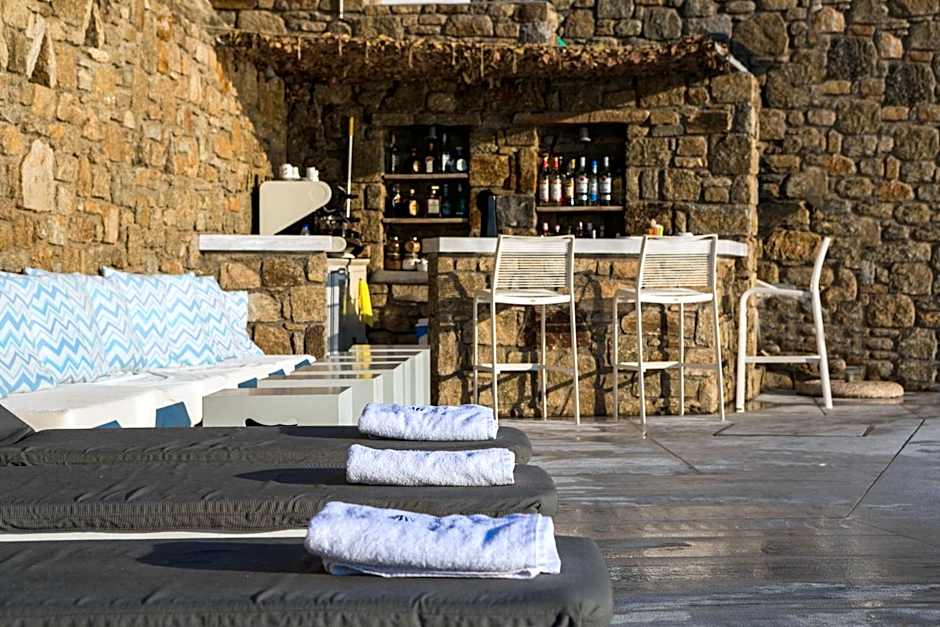 Mykonos Beach Hotel