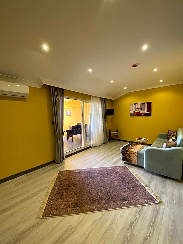 ROY OTEL AKCAY