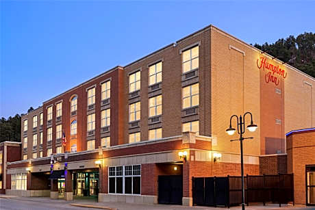 Hampton Inn By Hilton Deadwood Sd At Tin Lizzie Gaming Resort