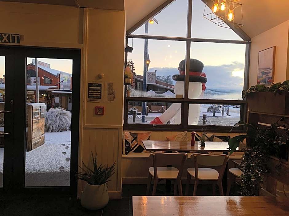 Snowman Lodge and Spa