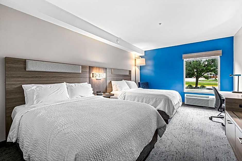 Holiday Inn Express Carneys Point New Jersey Turnpike Exit 1 By IHG