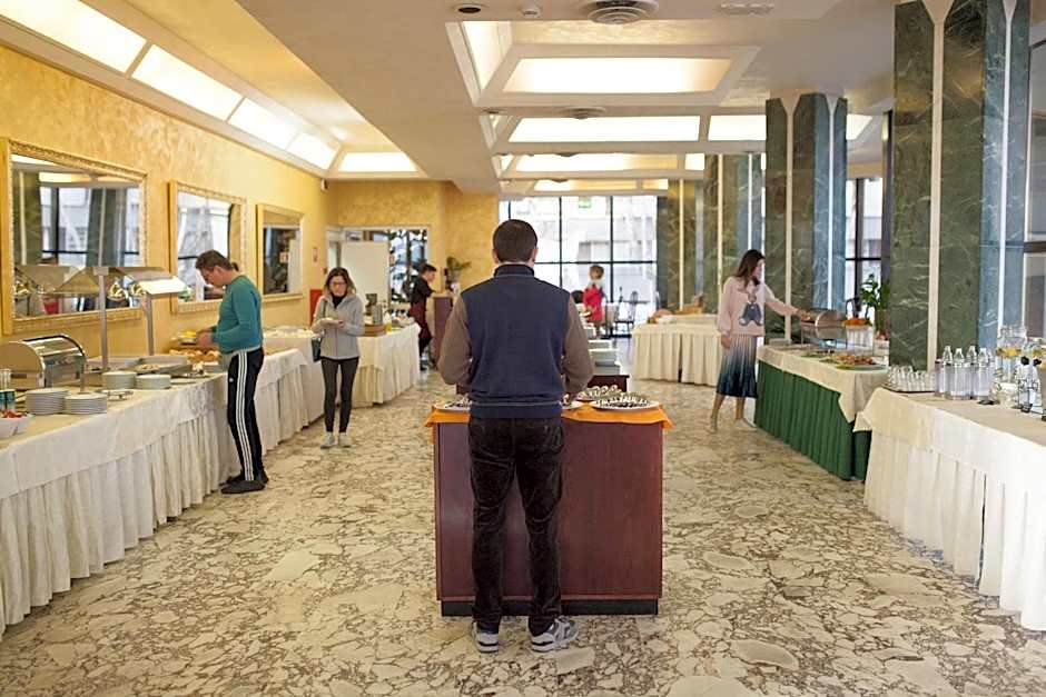 Hotel Diplomat Palace