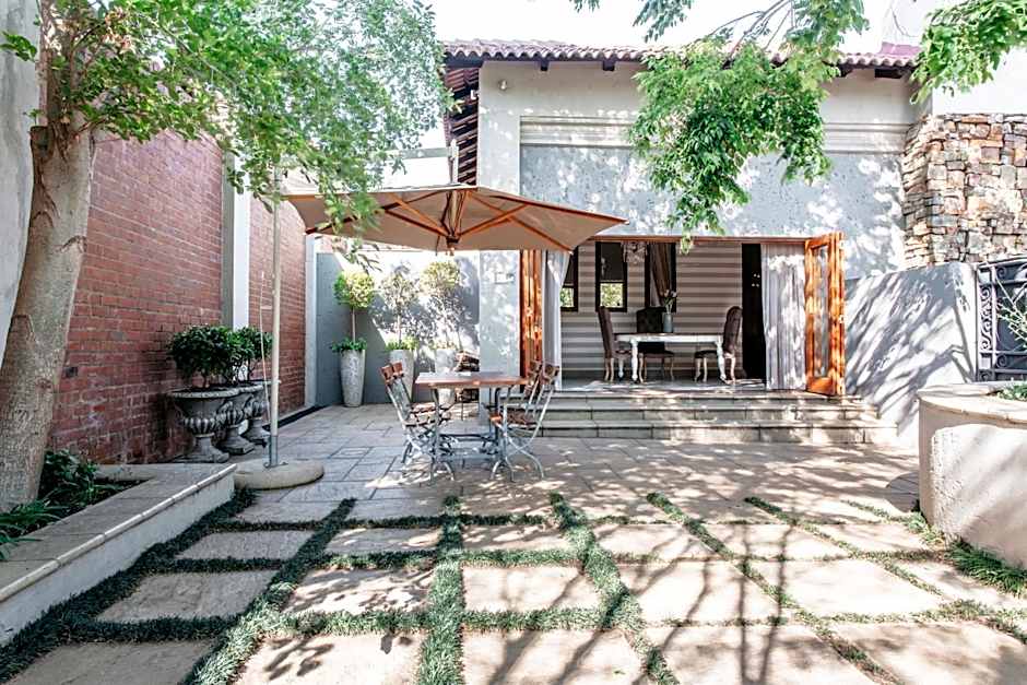 Tramonto Boutique Hotel