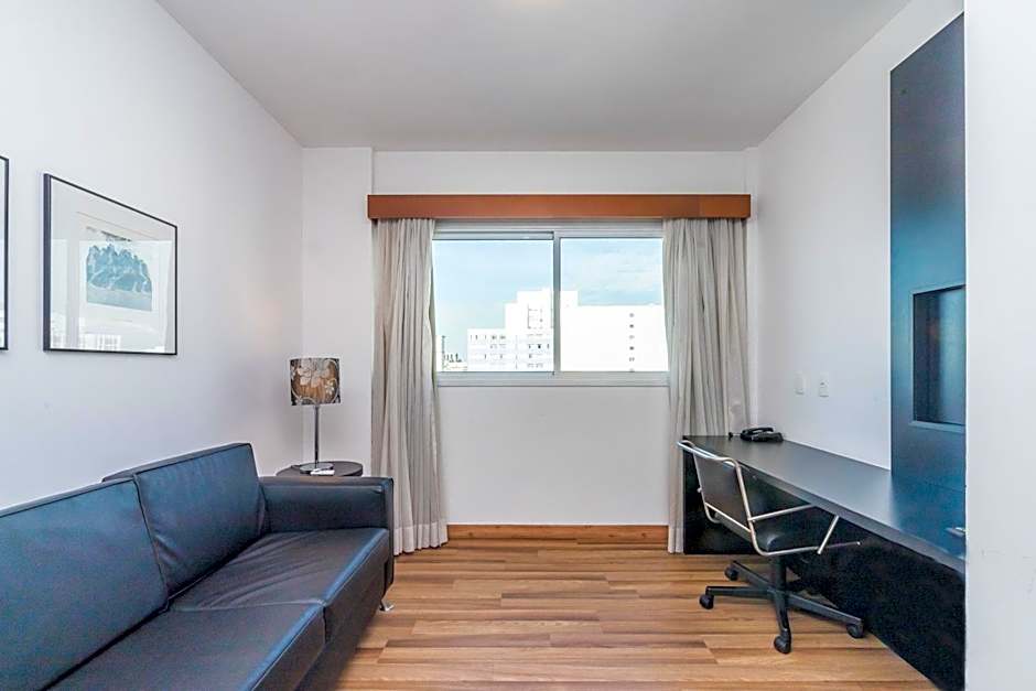 Paraiso Suites by Charlie