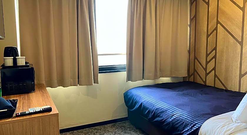 Hotel Livemax Budget Umeda