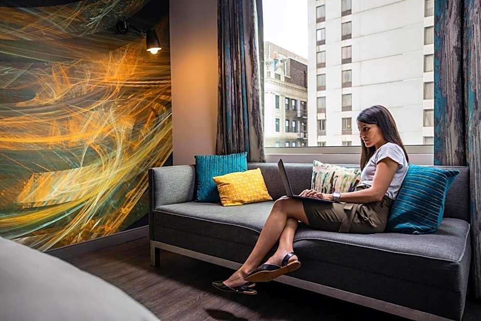 Cambria Hotel Philadelphia Downtown - City Center