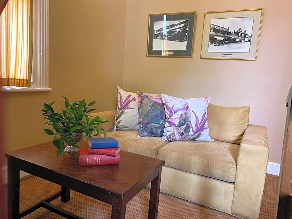 Kimberley Club Guesthouse