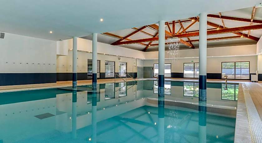 Zenitude Hotel la Valadiere, an Ascend Collection Hotel