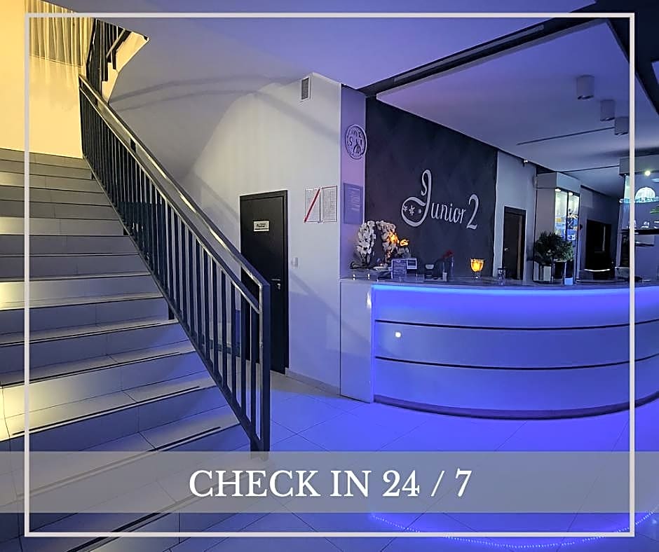 Hotel Junior 2
