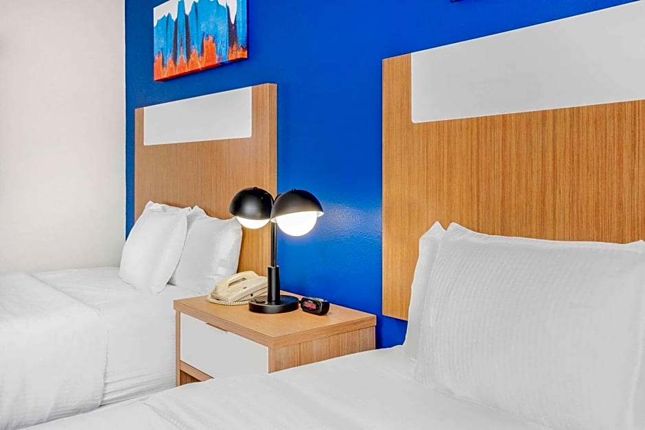 La Quinta Inn & Suites by Wyndham Katy