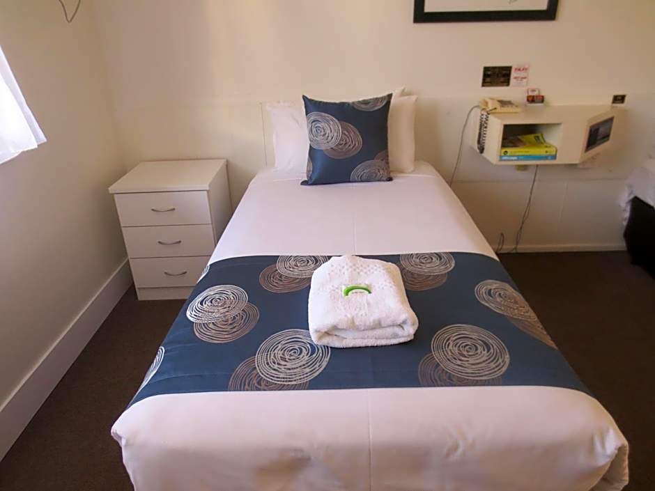 Aspley Pioneer Motel