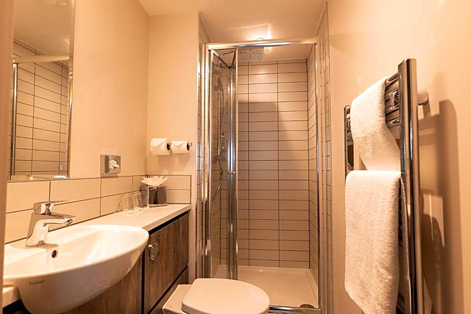 Offshore - The Inn Collection Group