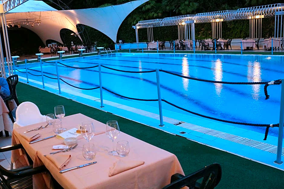 Hotel Mirasole International