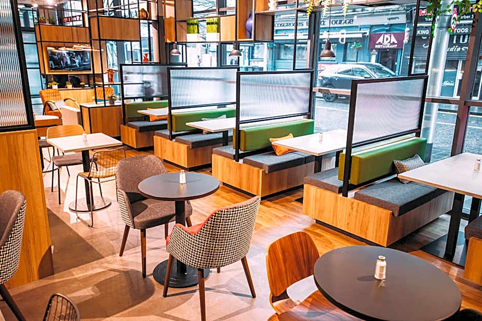 Ibis Belfast City Centre