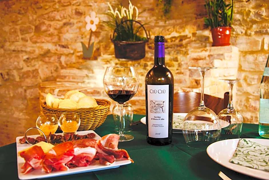 Borgo de' Varano by Hotel I Duchi