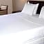 Devon Hotel