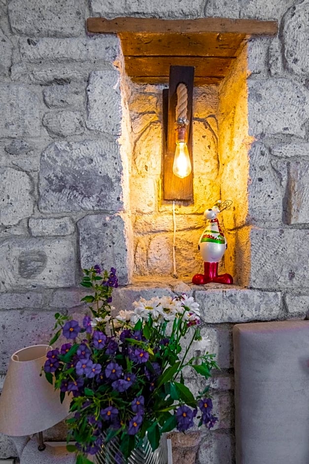Çona Butik Otel