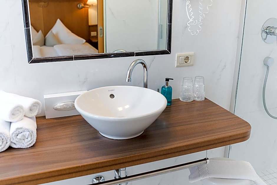 Hotel Mandelhof ***S
