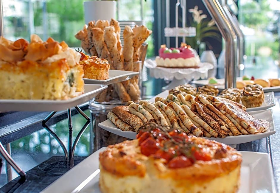 Benjamin Herzliya Business Hotel