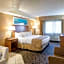 Clarion Hotel Detroit Metro Airport