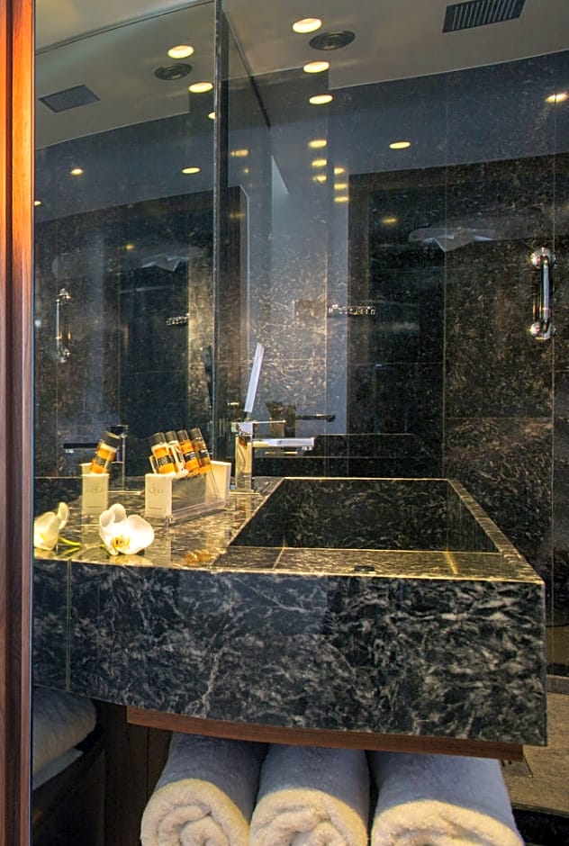 Aquila Atlantis Hotel