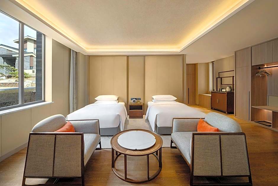 Wutai Mountain Marriott Hotel