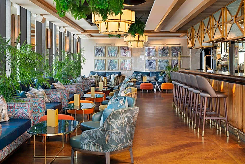 Montcalm Royal London House, Autograph Collection