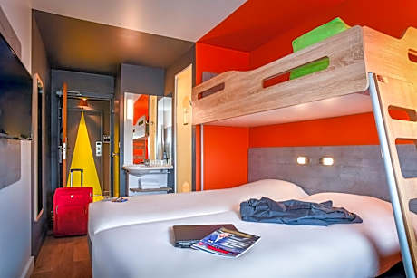 Triple Room with Bunk Bed