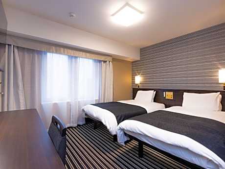 Standard Twin Room - Non-Smoking