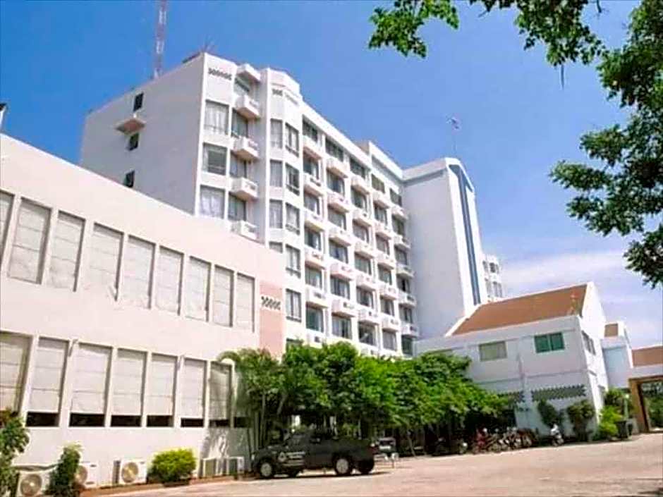 Thepnakorn Hotel