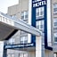 Cambridge Hotel and Conference Centre