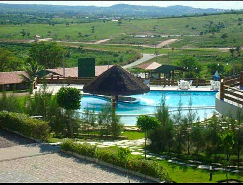 Flat no Condomínio Monte Castelo em Gravatá