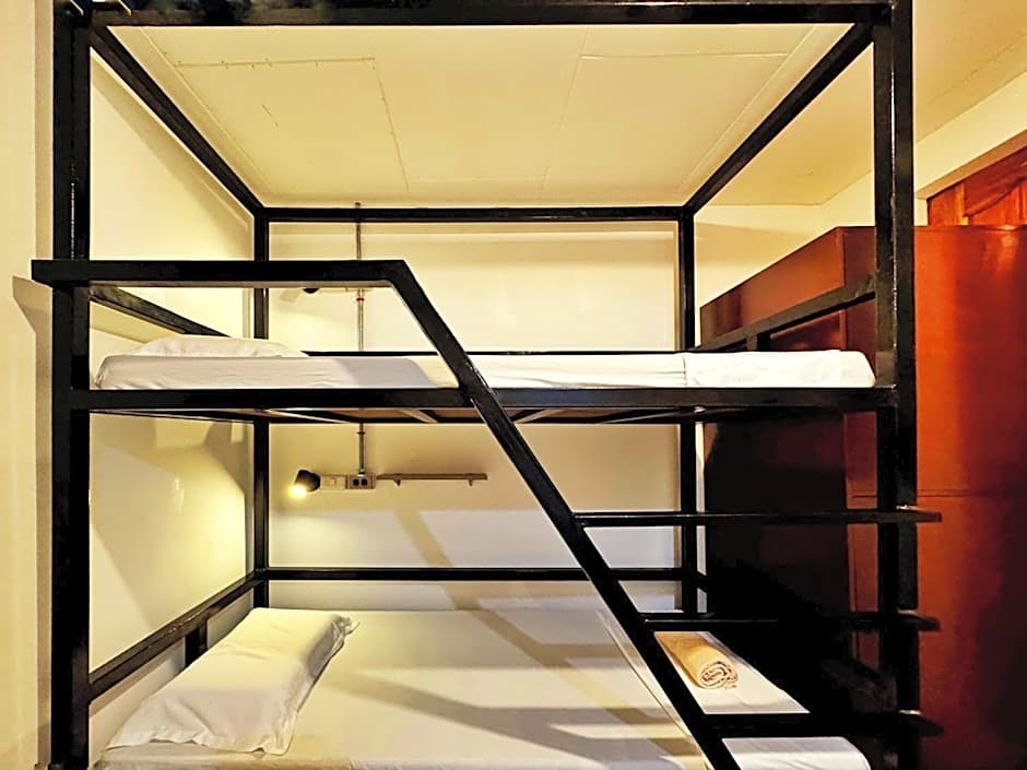 Ocean Breeze Hostel by Daily Sweet