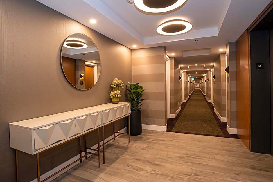 Sandman Hotel Hamilton