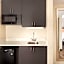 Hampton Inn By Hilton Charleston-Southridge