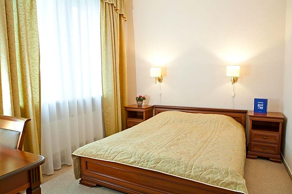 Kolonna Hotel Brigita