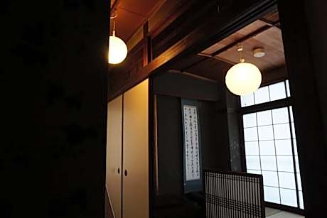 Double Private Room with Shared Bathroom