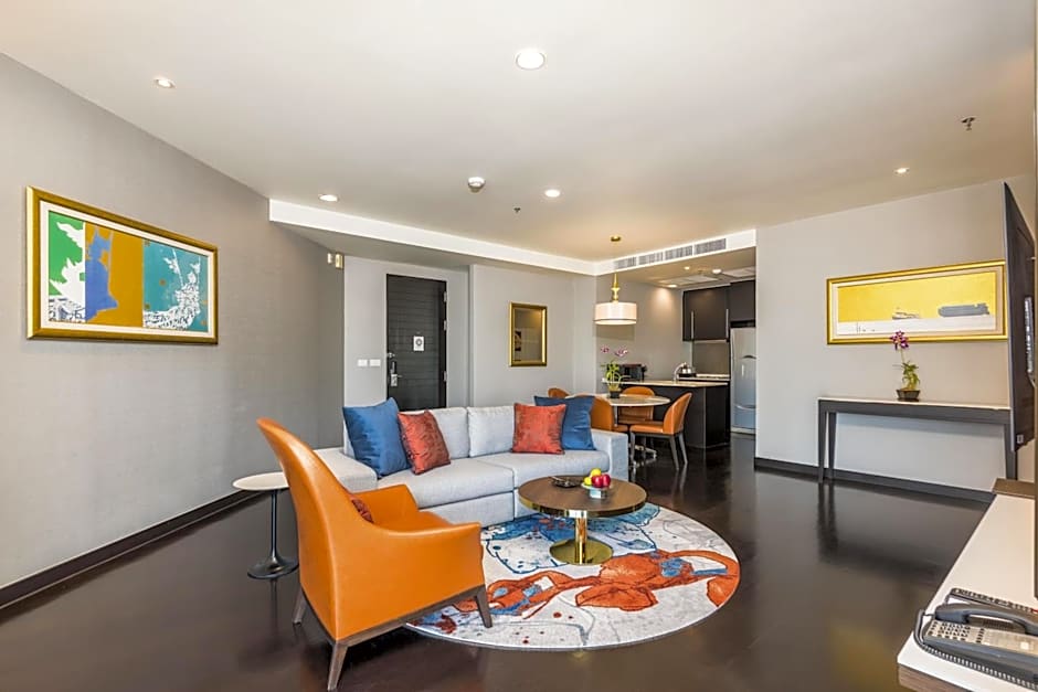 Photo 1 of 2 of 2 Bedroom Suite, River View