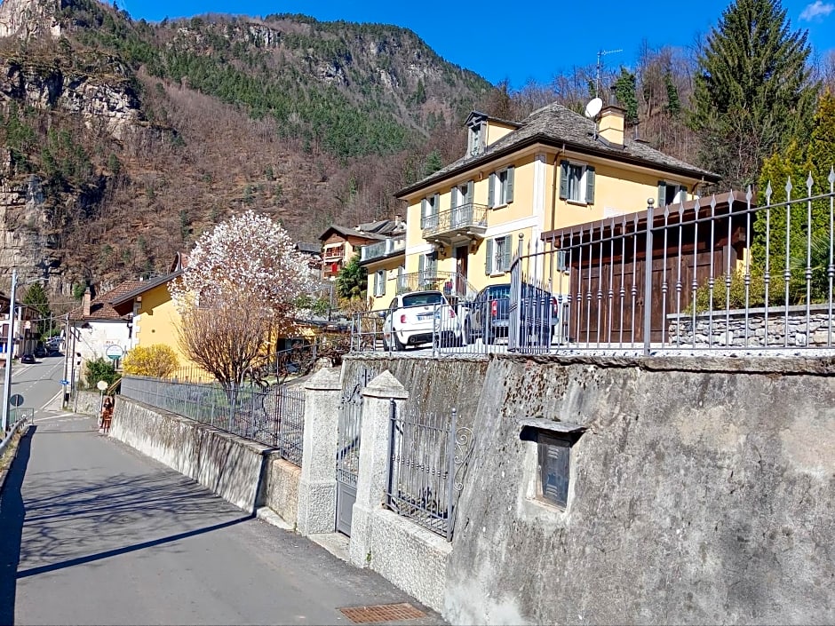 B&B DELL'ANTICA OSTERIA -Varzo