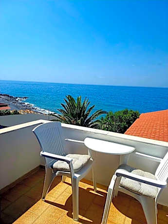 Agia Roumeli Hotel adults only