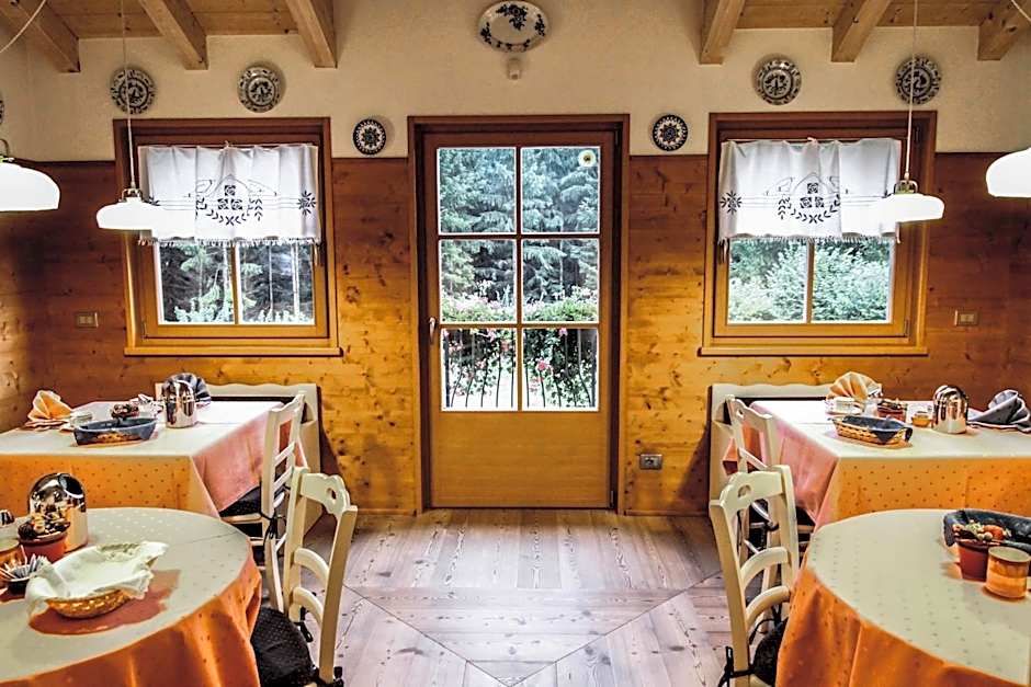 Castelir Suite Hotel