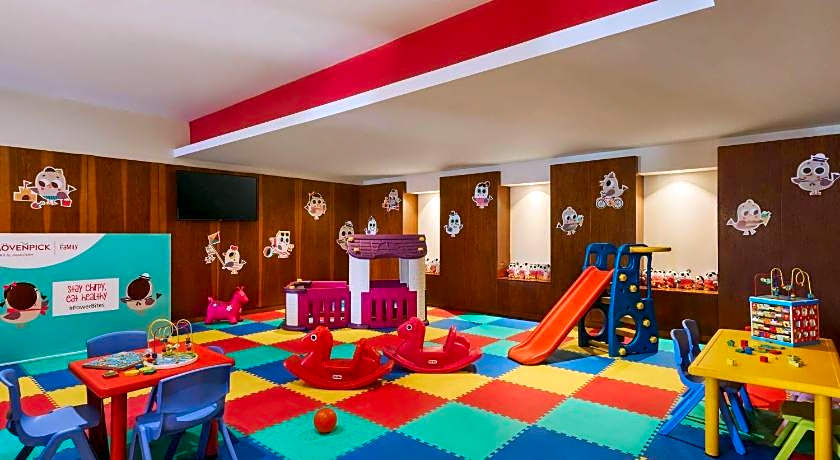 Anwar Al Madinah Movenpick Hotel