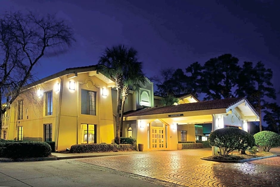 La Quinta Inn by Wyndham Savannah Midtown