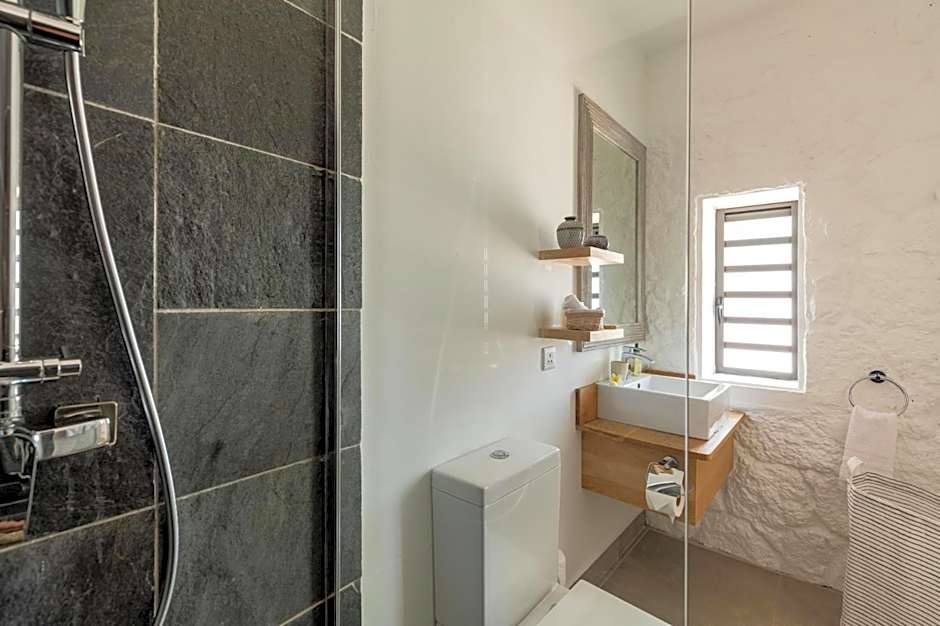 Charming 3-Bedroom Villa with Pool in Grand Baie