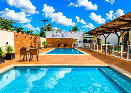 Verdant hotel