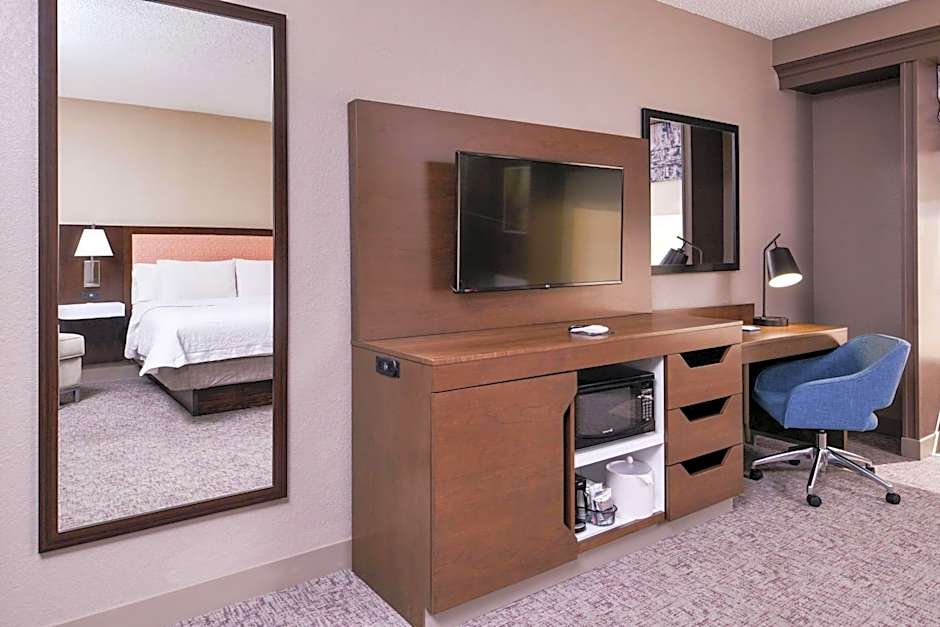 Hampton Inn By Hilton Albuquerque-University/Midtown