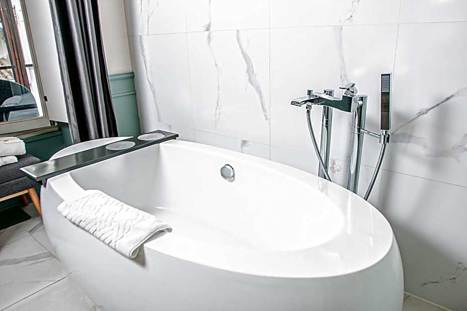 Illa Experience Hotel