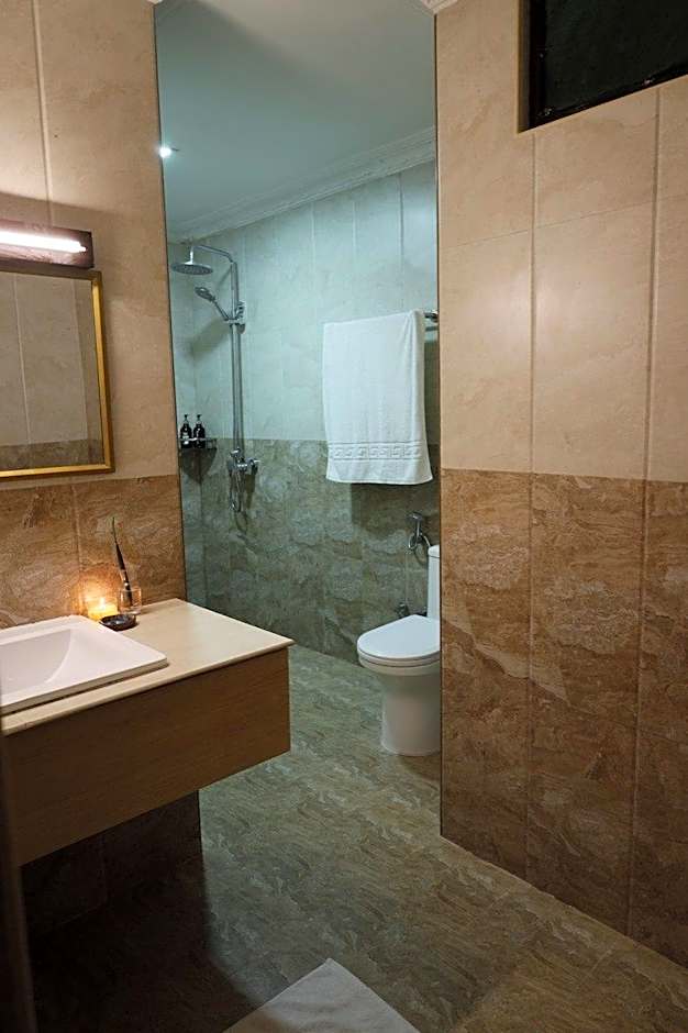 Samaik Thulusdhoo Inn