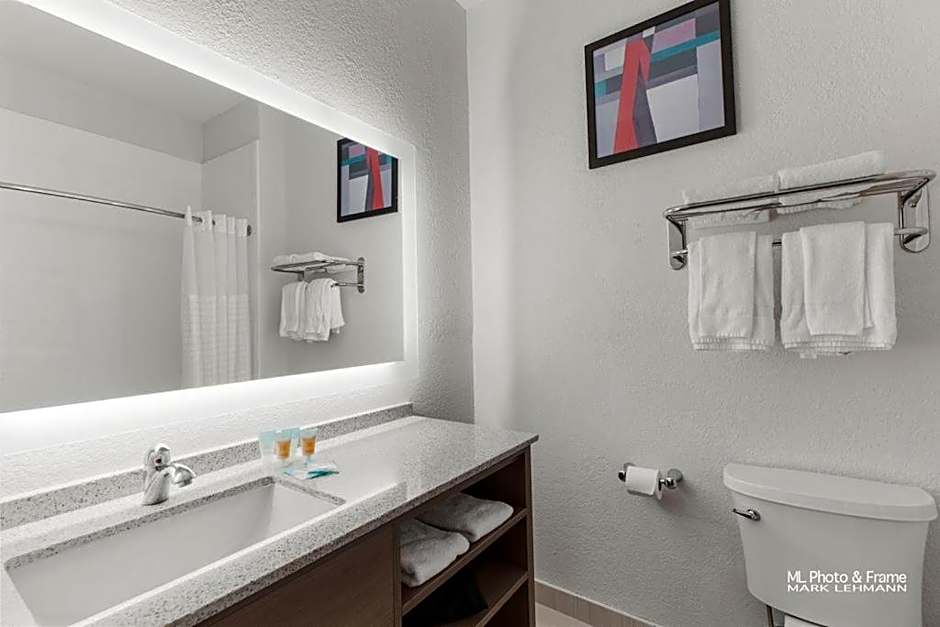 Comfort Suites Laredo - Nuevo Laredo